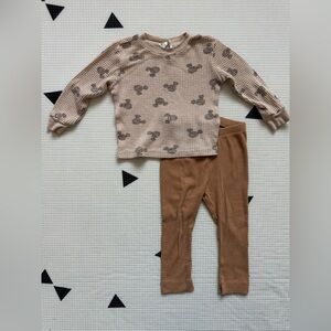 Disney|Baby gender neutral Brown Patterned waffle knit top,Mickey print & pants•